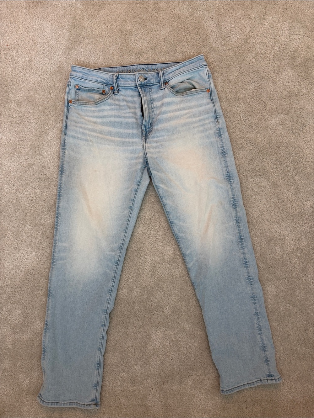 Men's Light Blue Straight Jeans - Classic Straight Fit